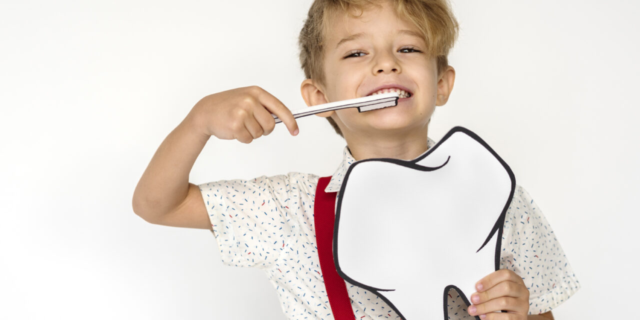 Consejos para cuidar la salud dental de los más pequeños
